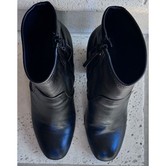 Rebecca Minkoff Black Leather Ankle Boots Zip Closure on Inside Ankle Size 9.5 - Picture 5 of 14